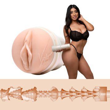 Мастурбатор Fleshlight Girls: Violet Myers &ndash; Waifu, зі зліпка вагіни, дуже ніжний
