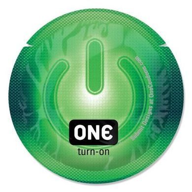 Презерватив ONE Glowing Pleasures, 1 шт, світиться в темряві, зі змазкою